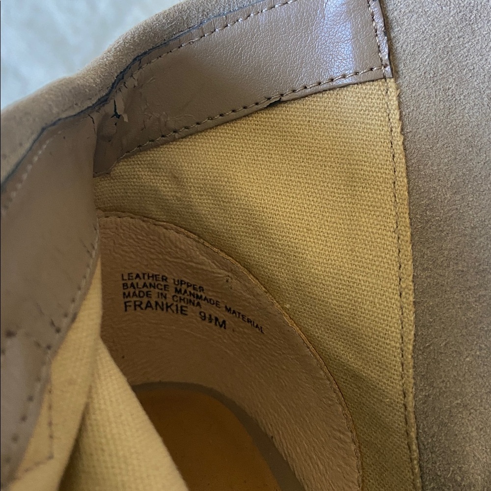 Crown Women's Ankle Boots in Taupe. - Picture 4 of 9